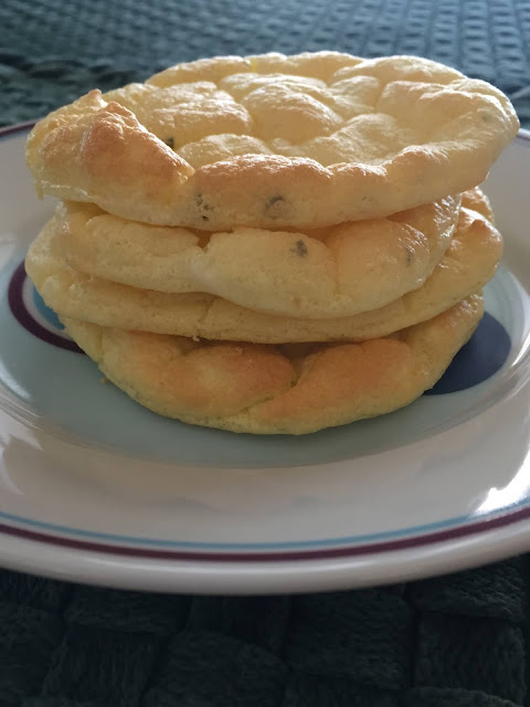 Light and Airy Cloud Bread