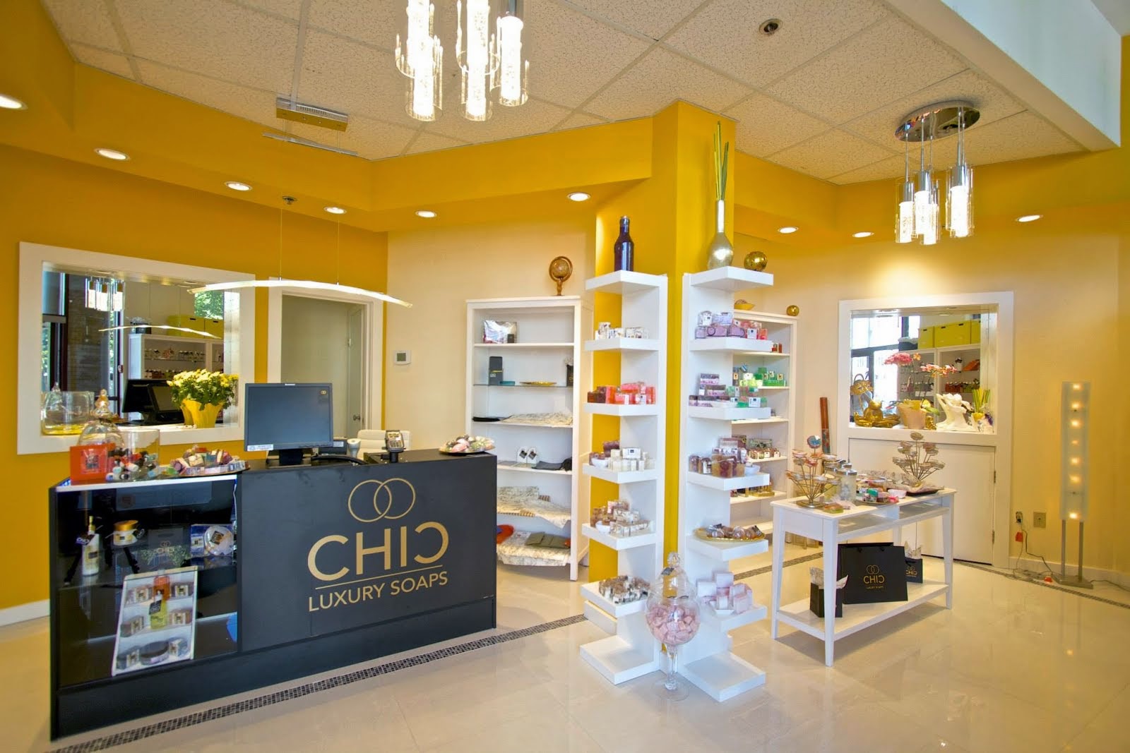 CHIC Store