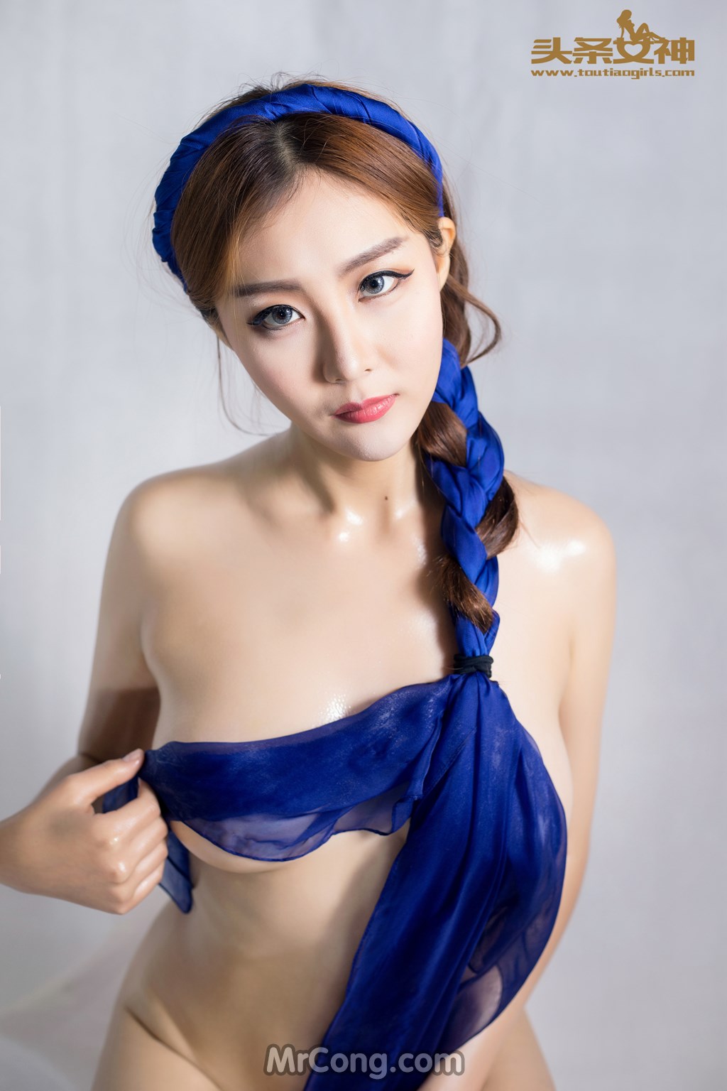 TouTiao 2016-08-11: Model Wang Yi Han (王一涵) (41 photos)