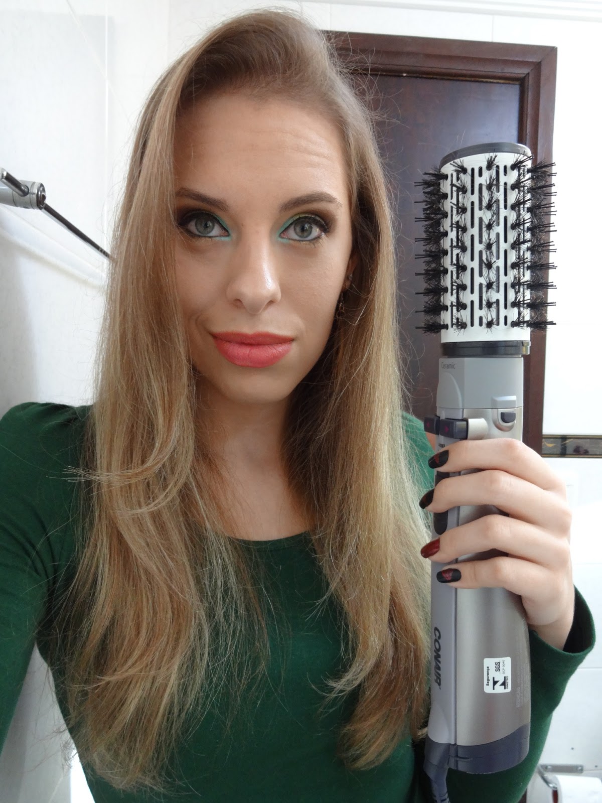 Santo Luxo Makeup Resenha Rotating Air Brush Conair