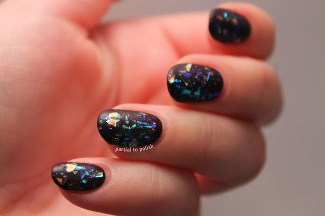 Color Club Covered In Diamonds Julep Matte Top Coat