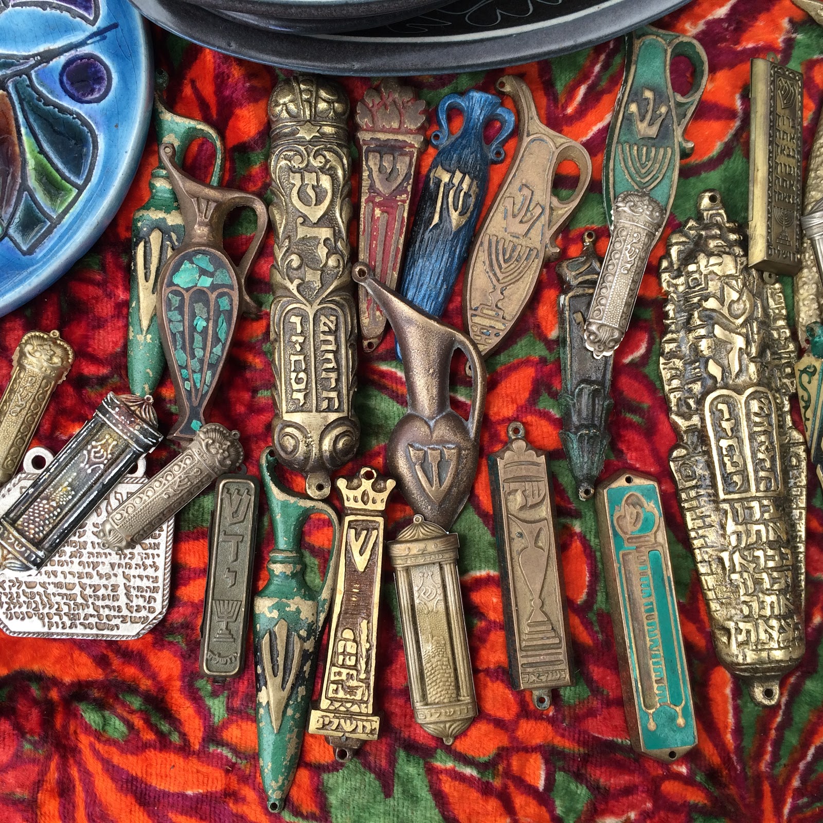 brightly coloured sunflowers Mezuzah Hebrew מְזוּזָה‎ "doorpost"