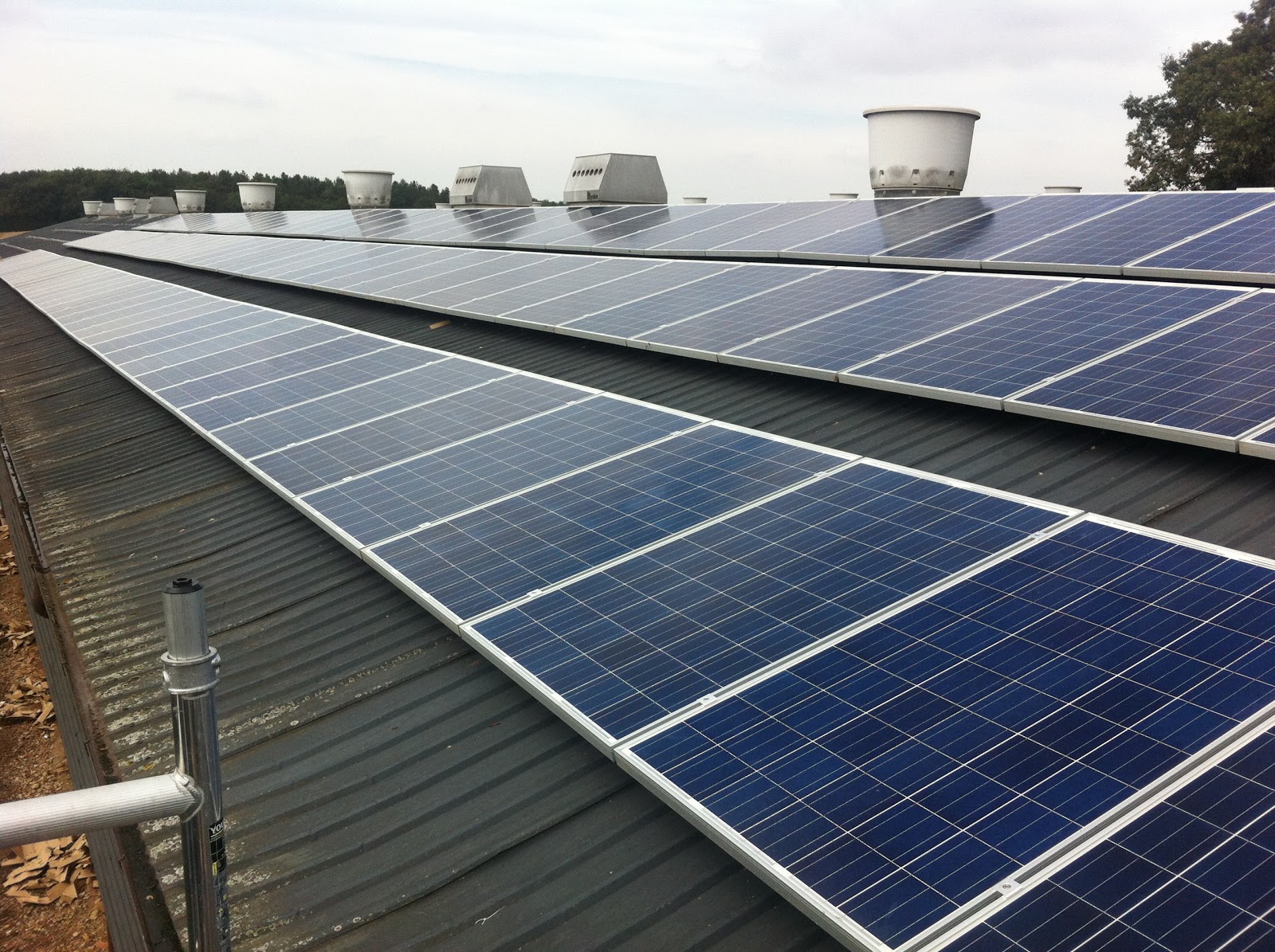 Latest Installations 50 kWp Solar Panel installation using 204x Jinko