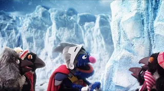 Super Grover 2.0 Ice Block Party, penguins, large ice block, Sesame Street Episode 4319 Best House of the Year season 43