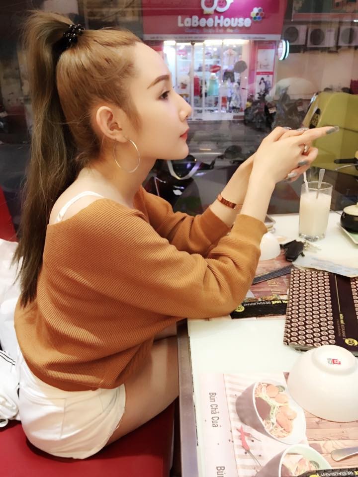 Ai Thích Hàng Vếu Thì Vào Đây