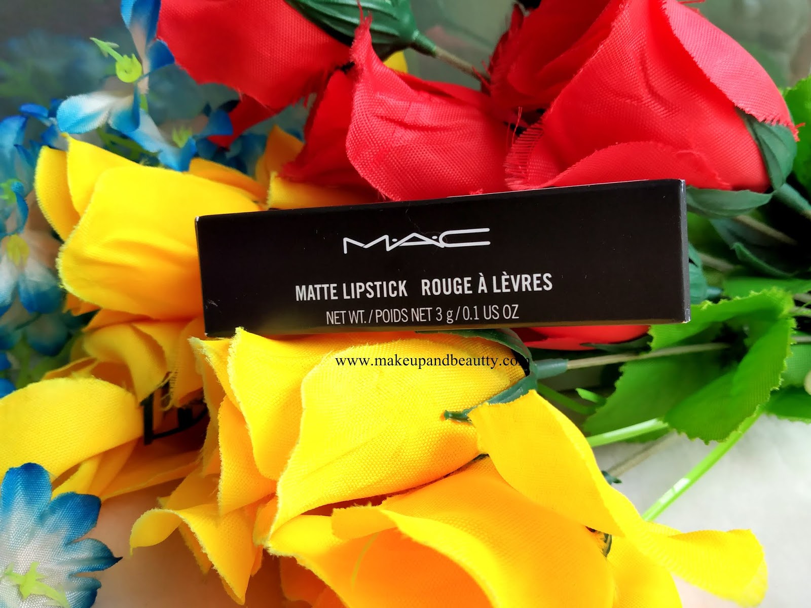 Makeup and beauty !!! REVIEW & SWATCHES OF MAC LIPSTICK "HOT LIKE SALSA"
