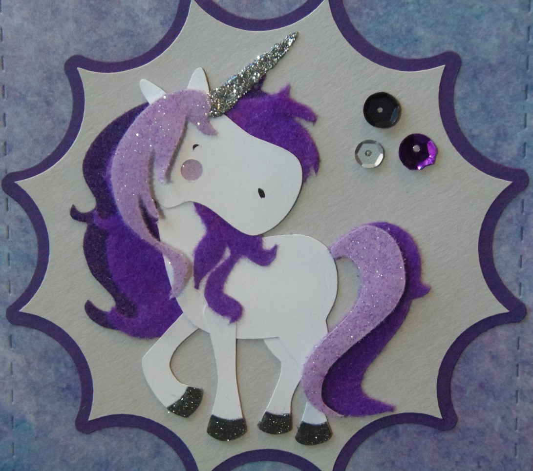 Craft with Bee: Unicorns Galore!