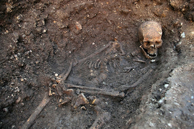 Могила с останками Ричарда III © University of Leicester / Getty Image