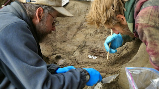 Lieu de sépulture préhistorique en Alaska : découverte d’un fœtus La-sci-sn-ancient-infant-burials-alaska-20141110