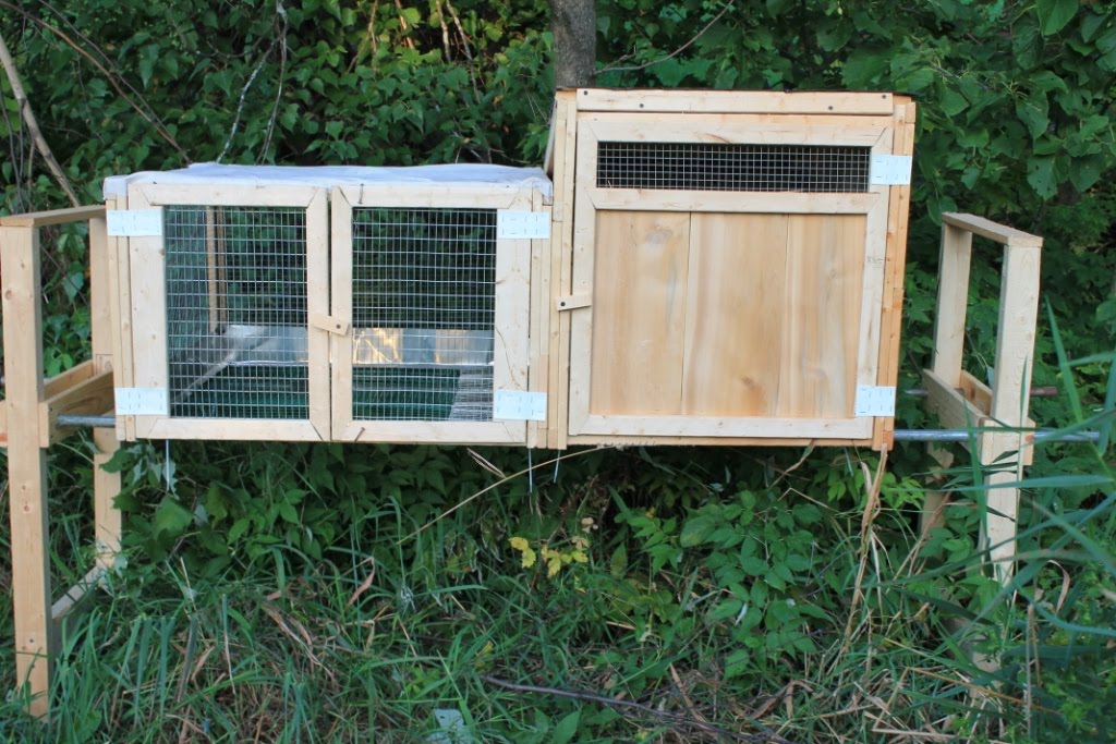 Stark Hollow Farm Vermont Forage Based Rabbits Kindling* Hutches