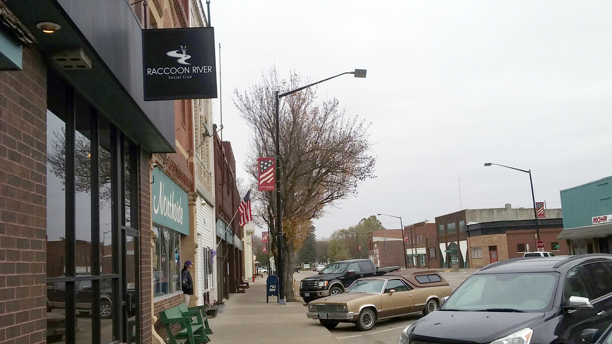 Coon Rapids... IOWA!!