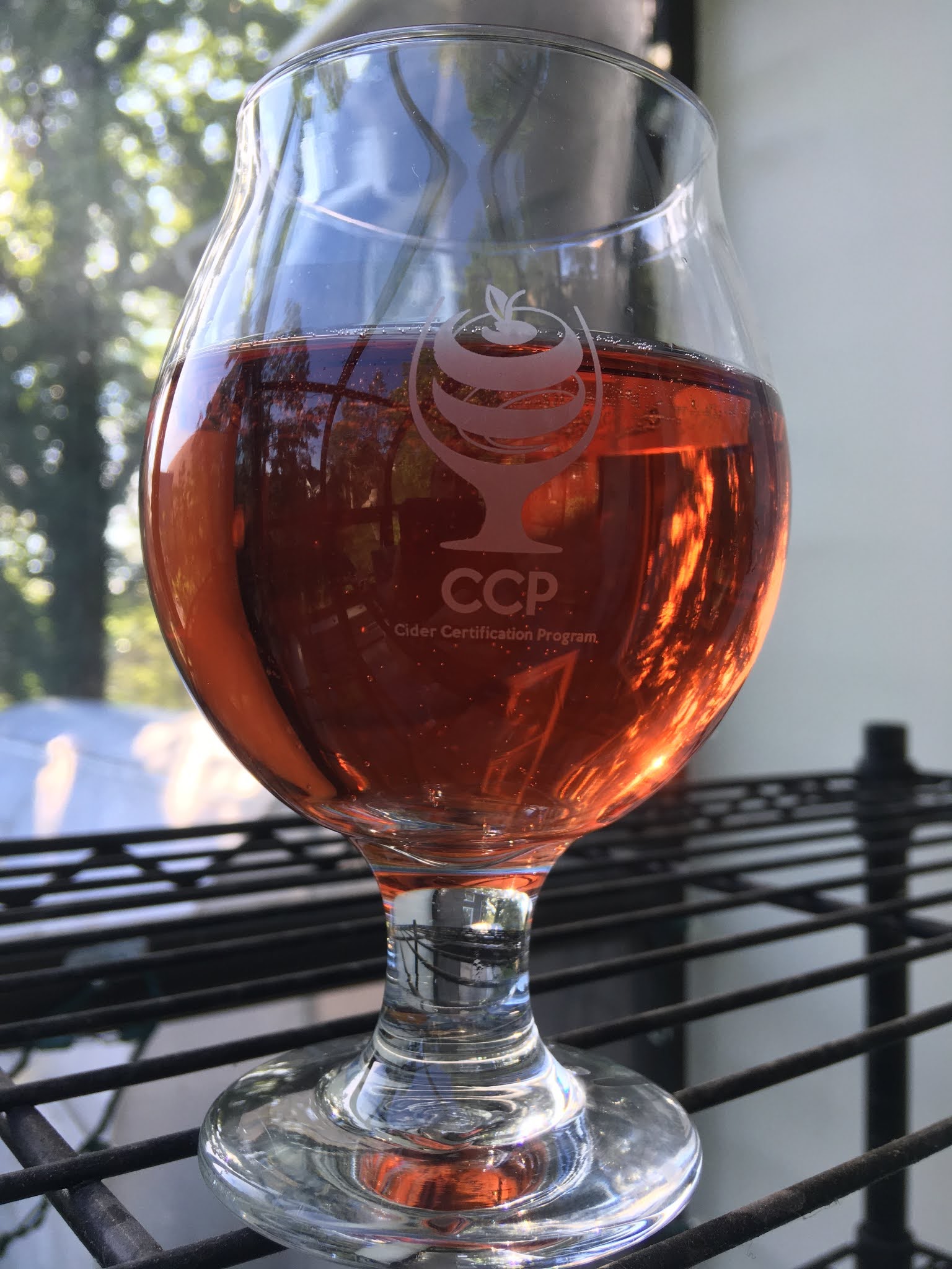 Along Came a Cider Cider Review Eden Cider's Brut Rosé Harvest Cider