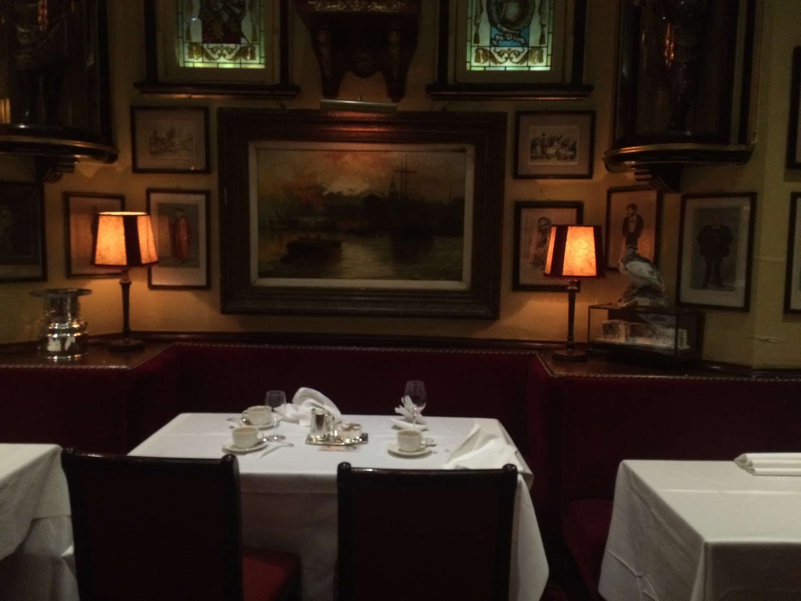 james-bond-locations-m-s-restaurant-in-spectre-rules-restaurant