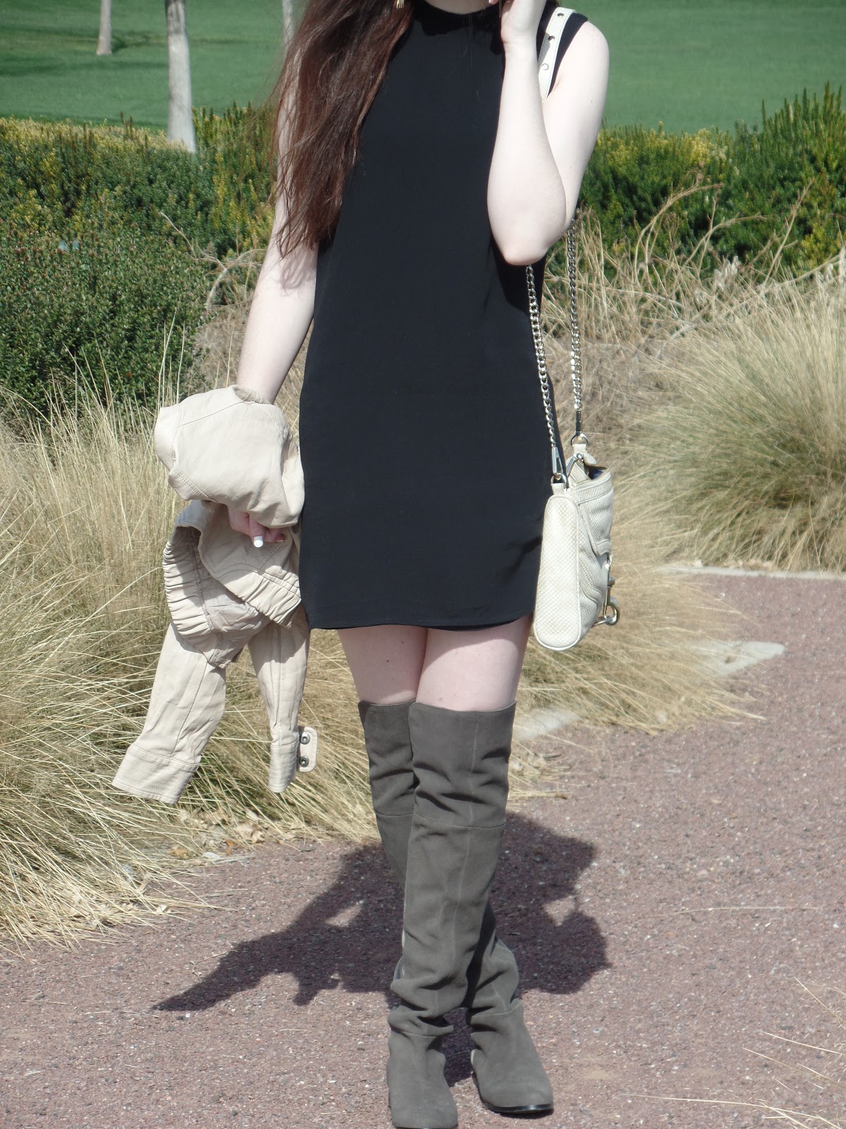 black dress with neutral shoes