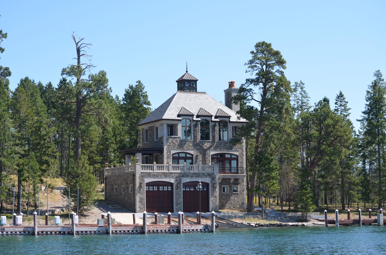 America here we come continued... Cruising to Wild Horse Island on