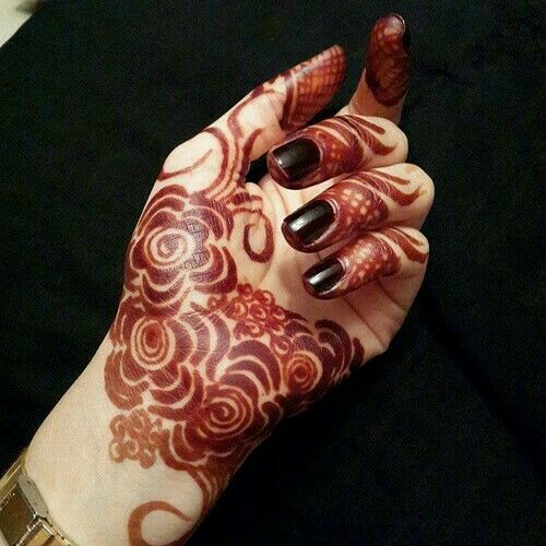 101+ Traditional Mehndi Designs for Hands and Arms - Sensod