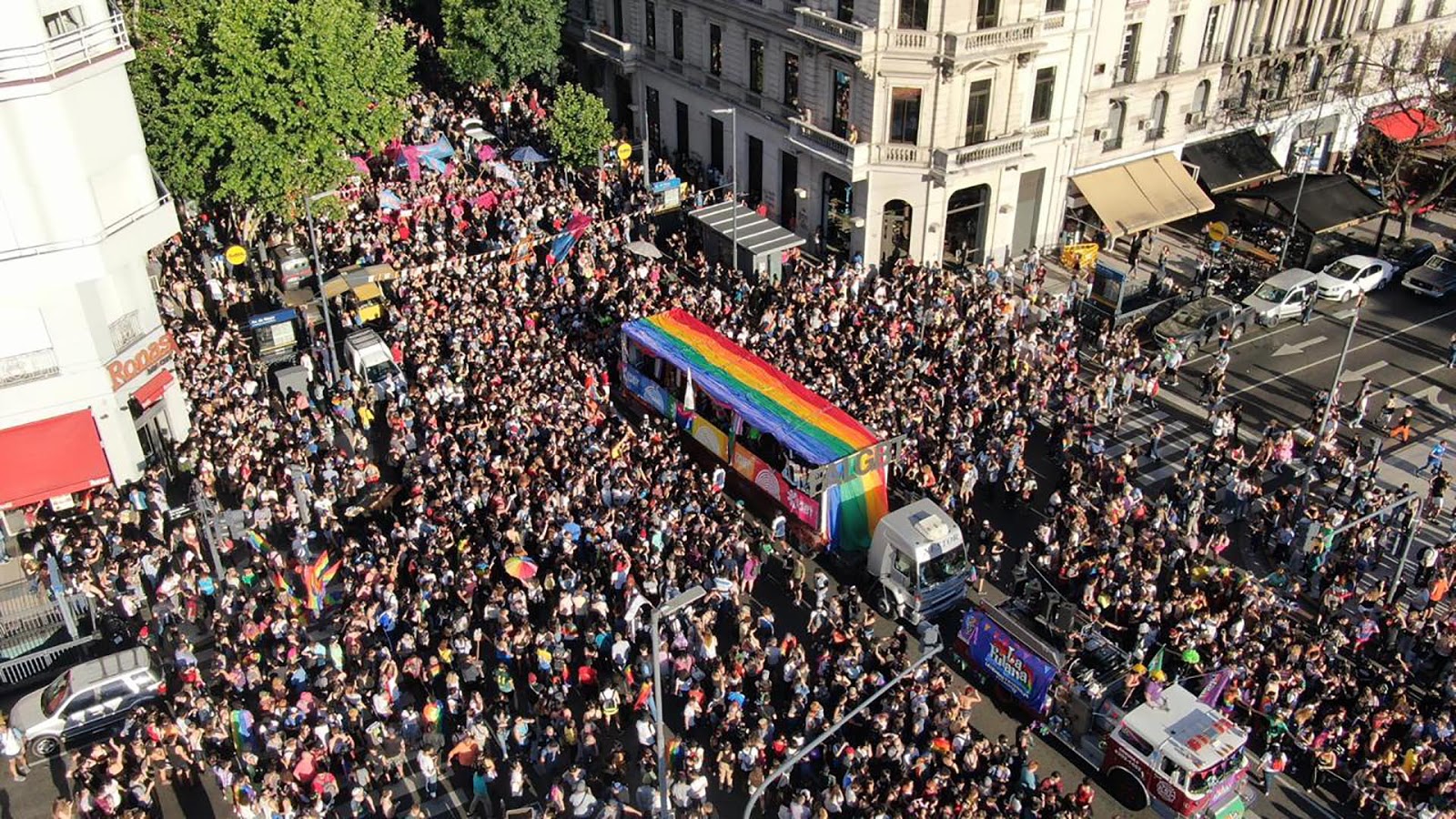 Ben Aquila's blog Half a million people attend Buenos Aires Pride