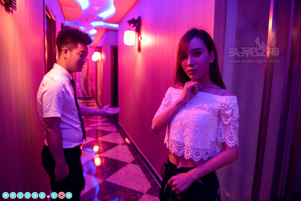 TouTiao 2017-08-30: Model Ai Xiao Qing (艾小青) (51 photos) photo 1-4