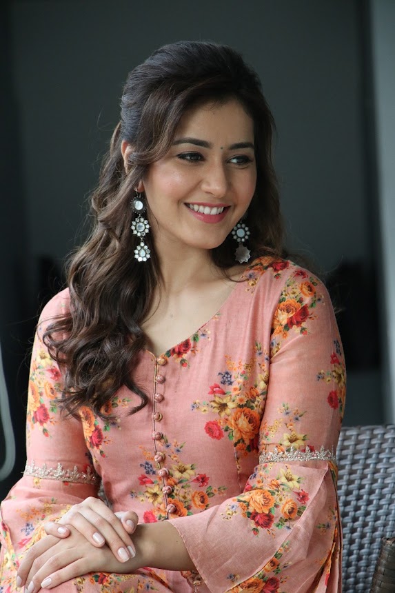 Raashi Khanna at Adanga Maru promotions