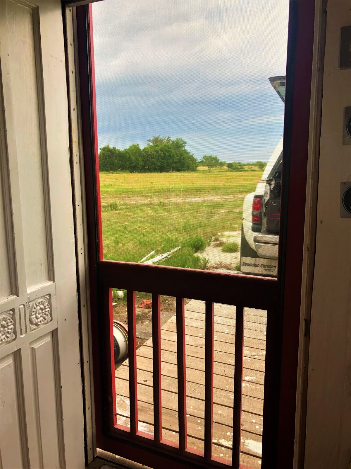 Linda's Life Journal Our Big Red Screen Door!! The Garden and