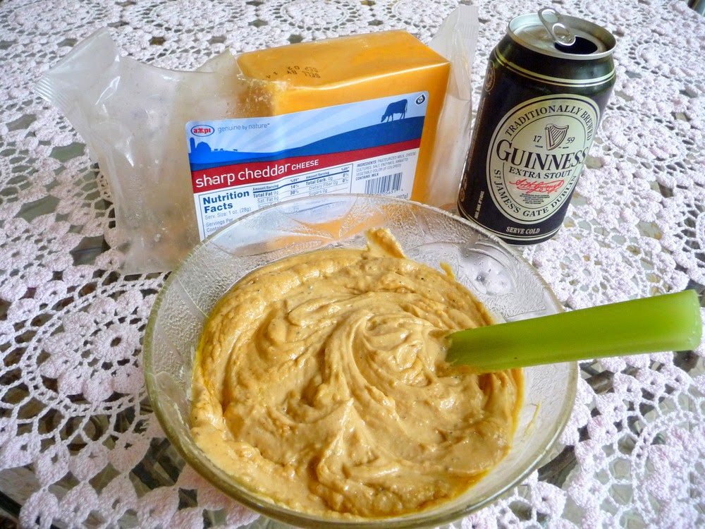 SPLENDID LOWCARBING BY JENNIFER ELOFF WARM GUINNESS CHEDDAR CHEESE DIP