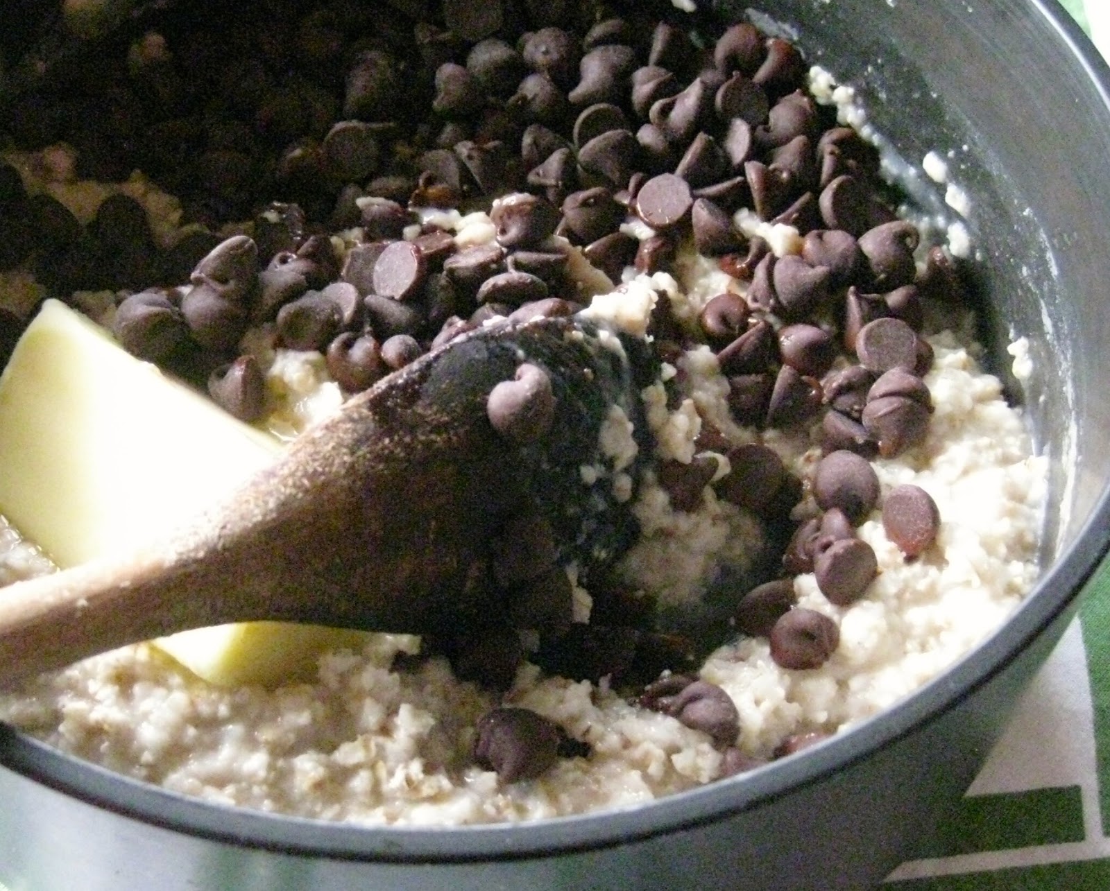 Frugal, Fast, and Fun Cake in a Saucepan