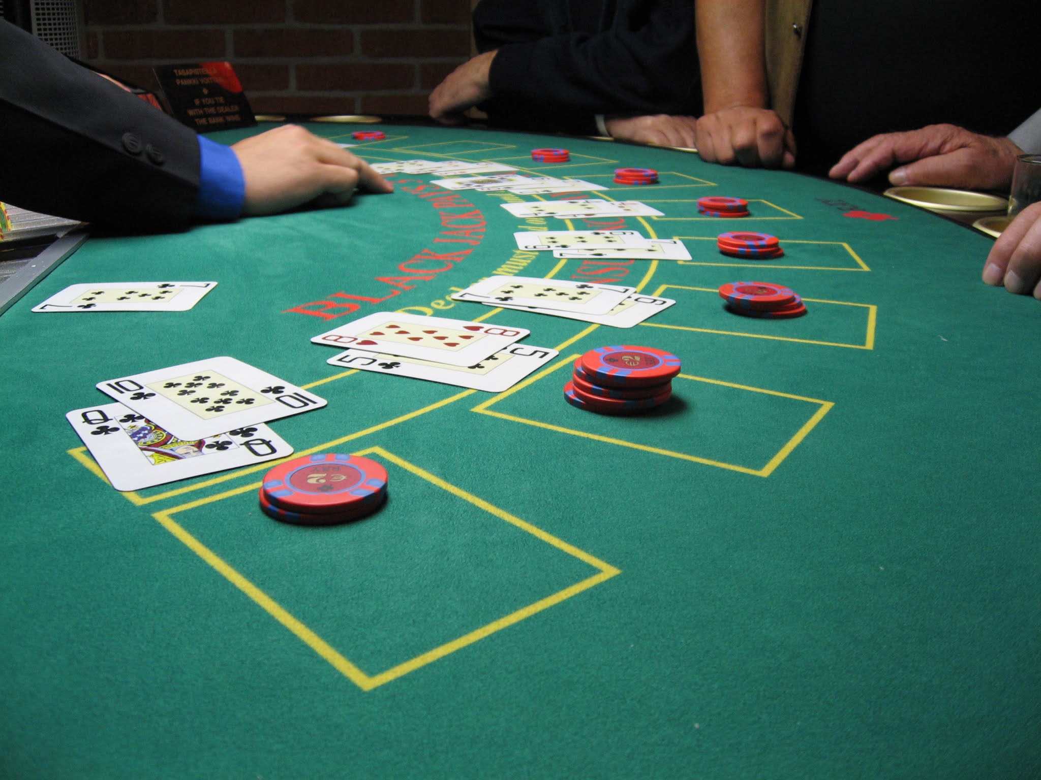 Learn To Play Blackjack, In Addition To The Principles And Methods For Winning At The Card Game