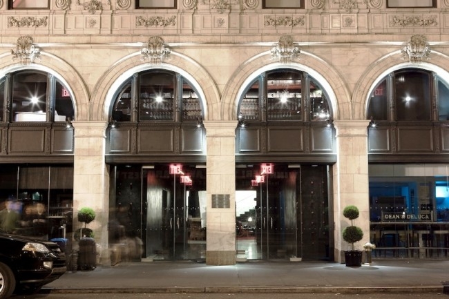 Viagens da Van: Paramount Hotel – NYC