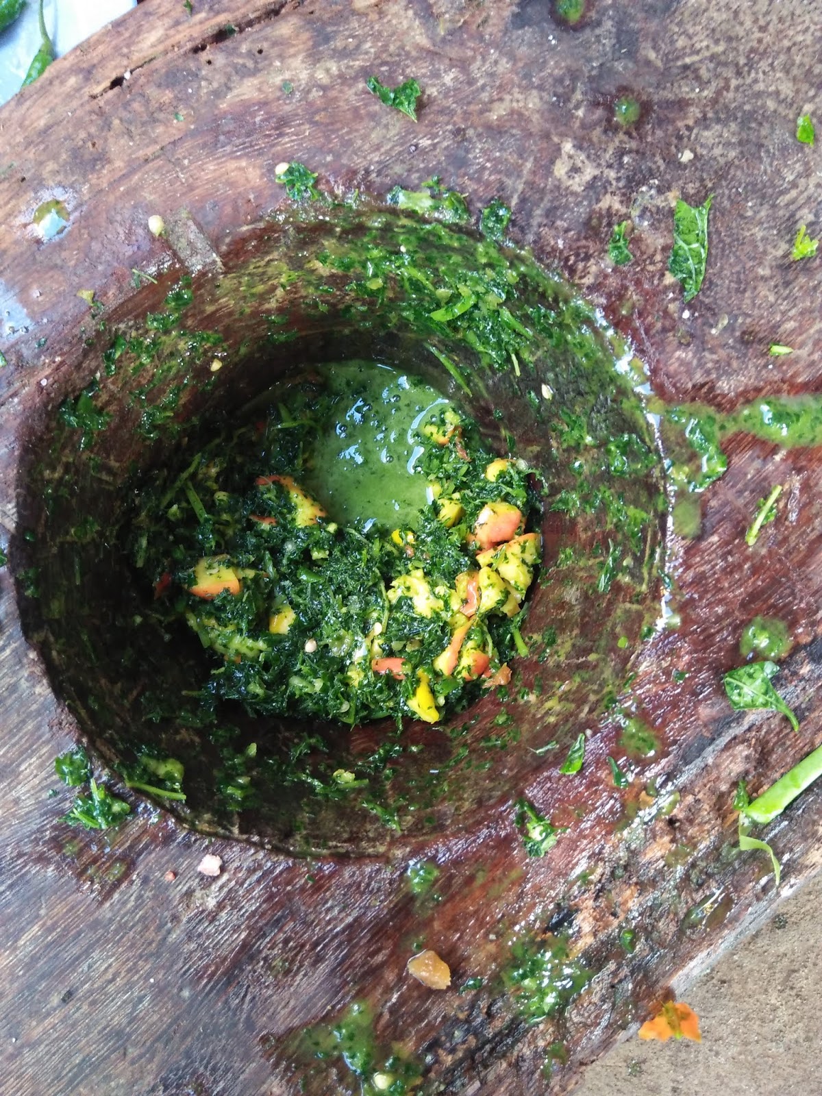 Sepiring Rujak Bebek Jambu Monyet Dari Gunungkidul