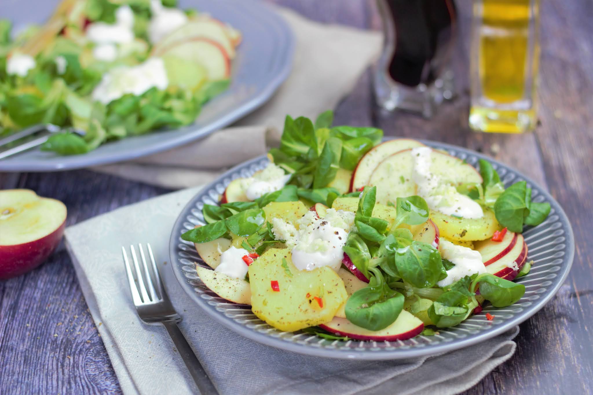 Kartoffel-Apfel-Salat mit Krendressing