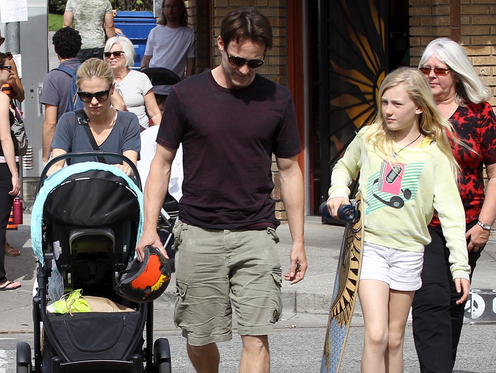 Billy Lilac Charlie Poppy Anna Paquin &amp; Stephen