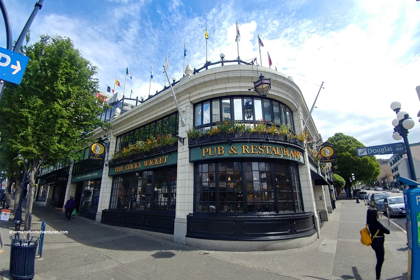 Sherman's Food Adventures Rooftop at the Sticky Wicket