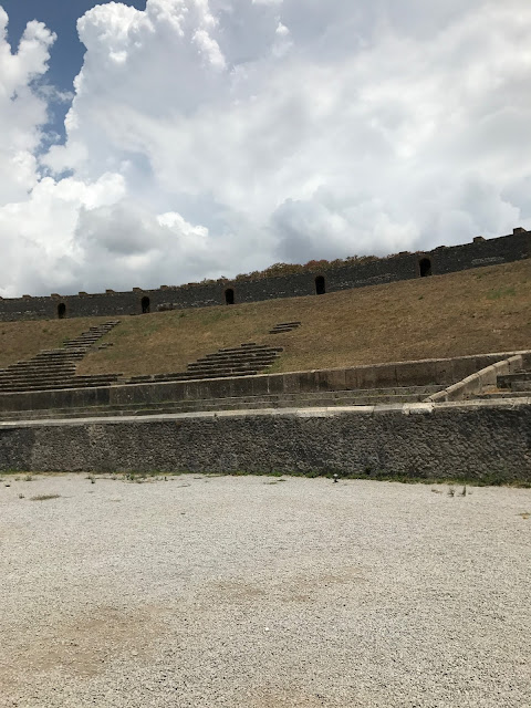 Pompeii amphitheatre 