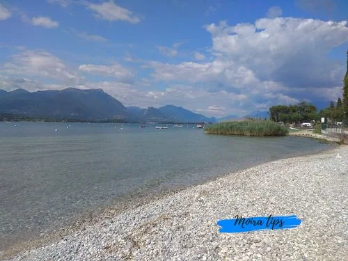 Can you swim lake Garda?