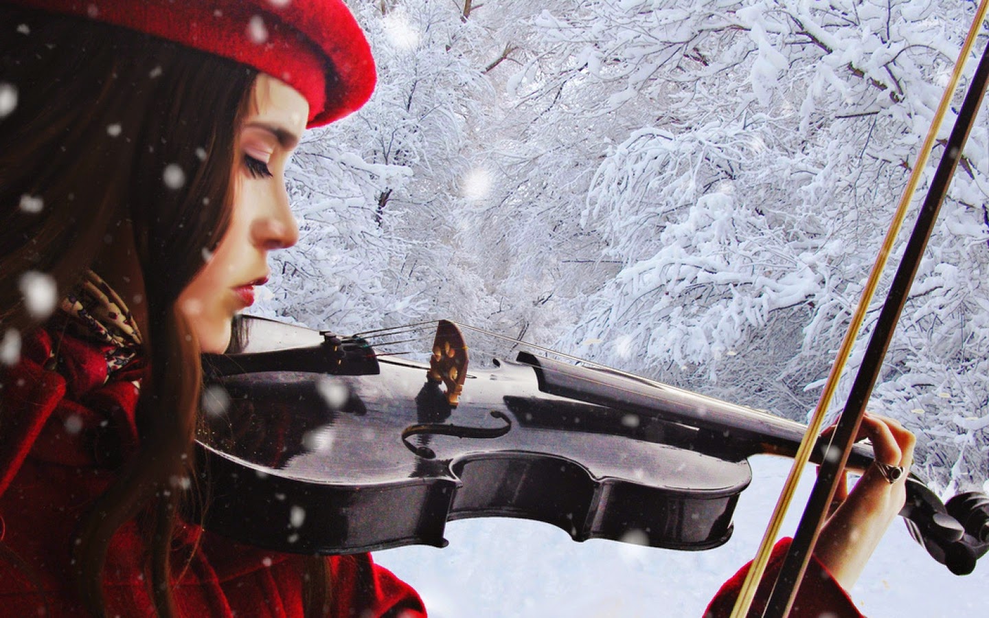 Зима музыка автор. Шаббат Шалом зима. Скрипка на снегу. Зимняя скрипка. Девушка и скрипка зимой.