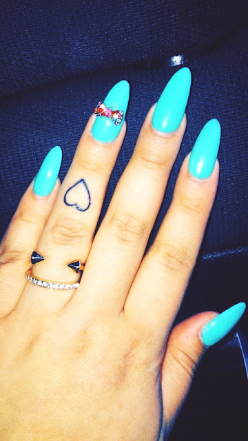 Tatuagens de coração para as mulheres Tatuagens de coração para as mulheres
