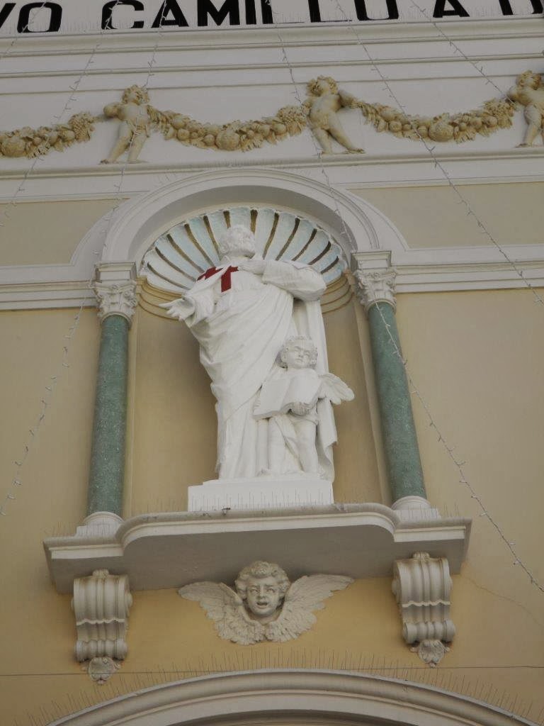 Tabernacoli italiani Bucchianico. San Camillo de Lellis con Angelo bambino