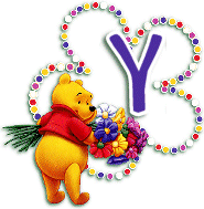 Abecedario Tintineante de Winnie the Pooh con Flores.