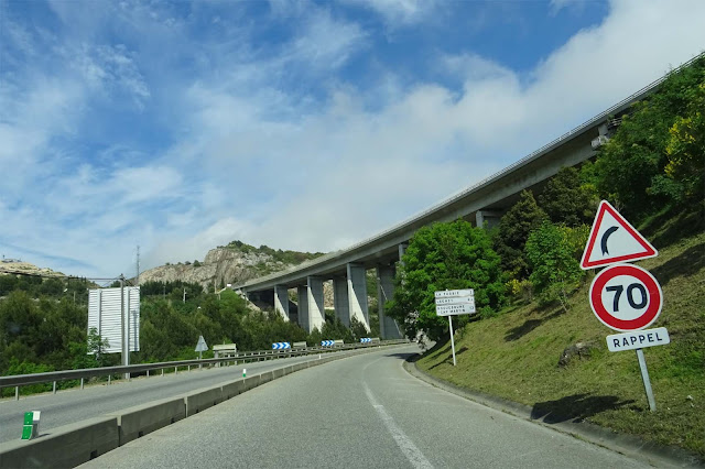 Autobahnbrücke, Route la Turbie, Bergfelsen, Autobahn