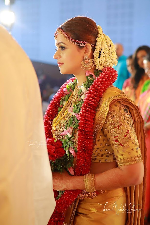 Bhavana Wedding Photos by Mahadeven Thampy & SAINU WHITE LINE Photography