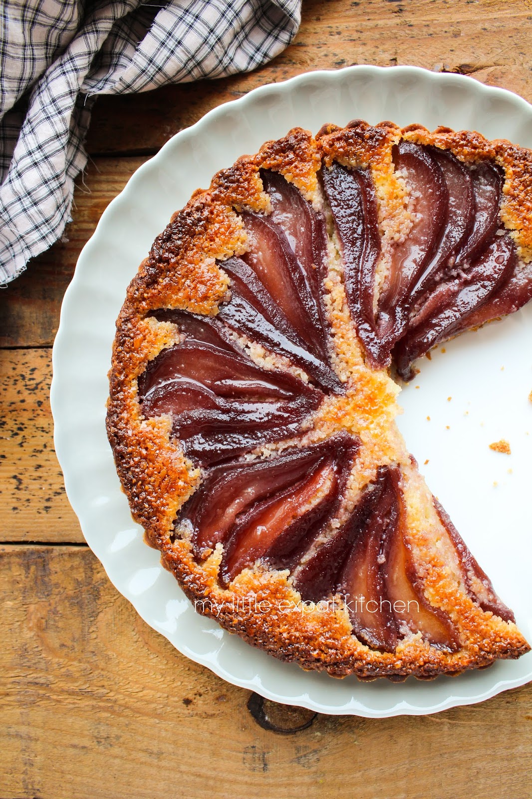 My Little Expat Kitchen Spiced redwine poached pear and frangipane tart