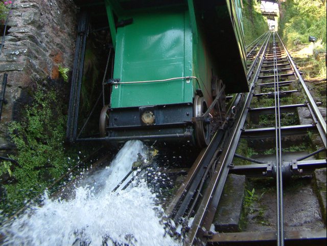 water-powered-funicular-4