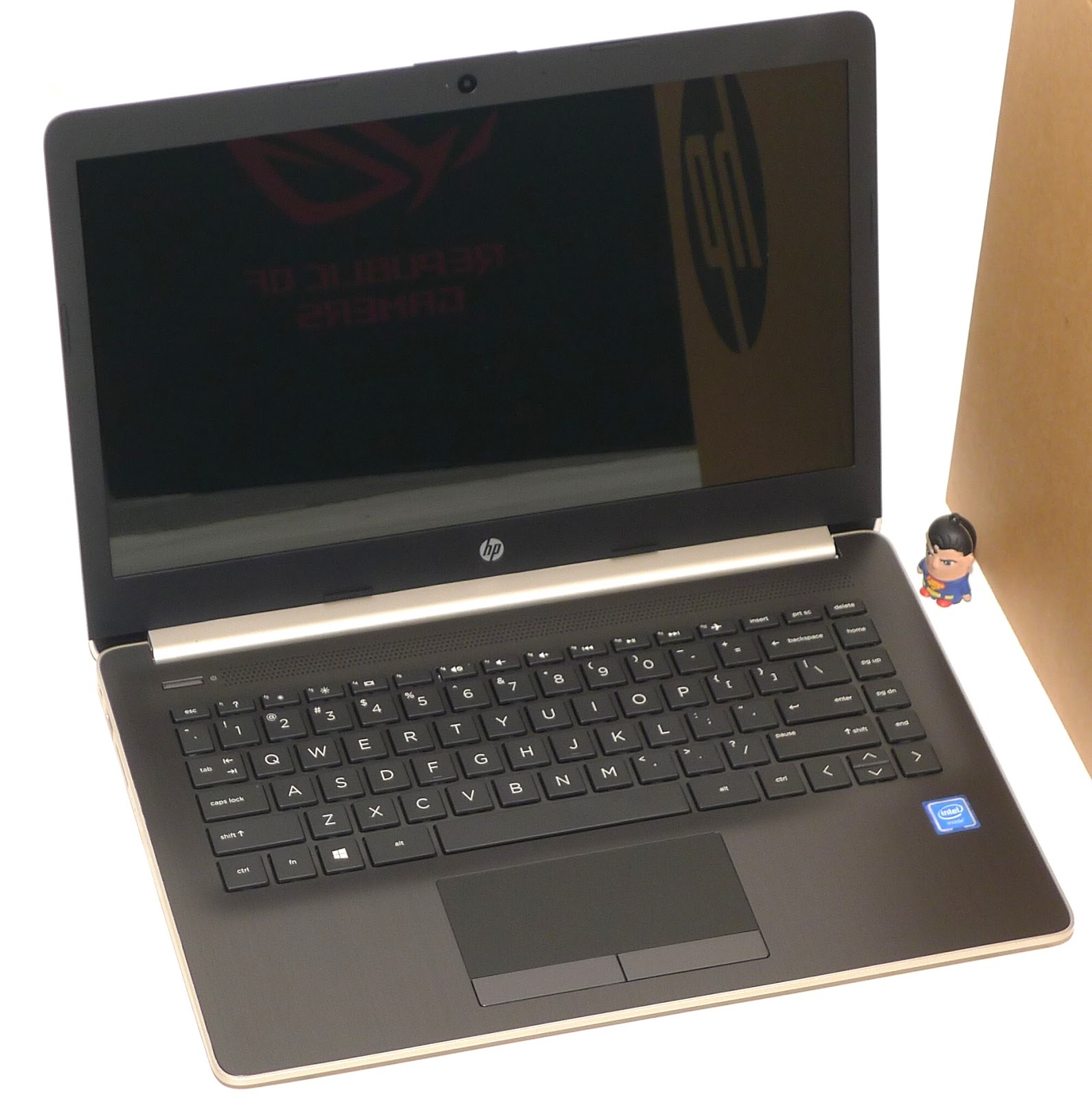 Jual  Laptop Baru HP  14 ck0011TU Gold di Malang Jual  Beli  