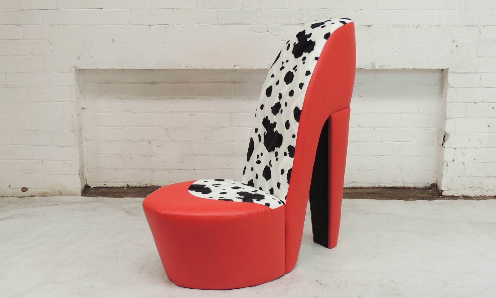 deluxe home furnishing: Shoes Chair