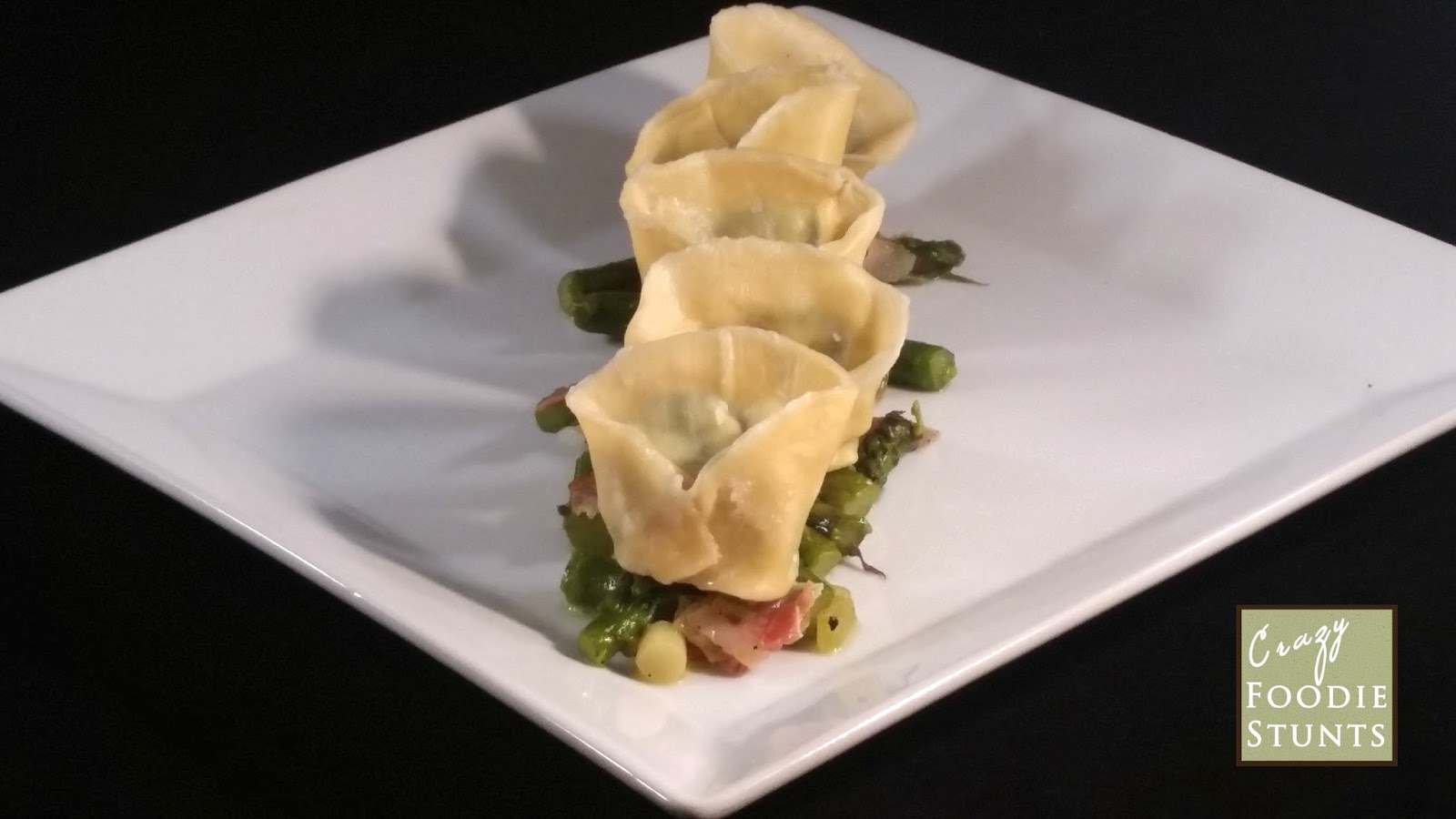 Crazy Foodie Stunts Spinach and Ricotta Tortellini with Asparagus