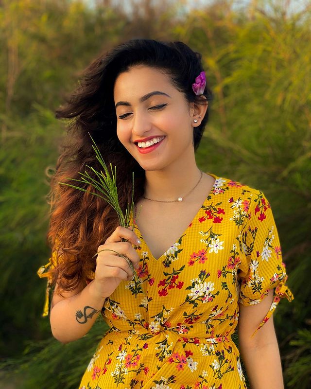 Dhee Show Anchor Deepika Pilli Most Adorable Latest Photos