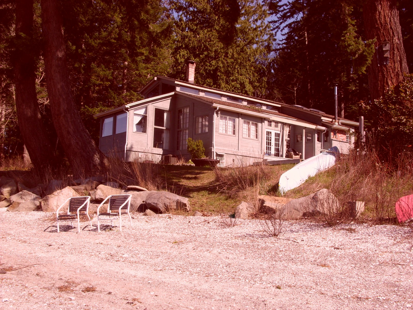 Left Coast Mumblings by Colin T. Paterson Fanny Bay, B.C.