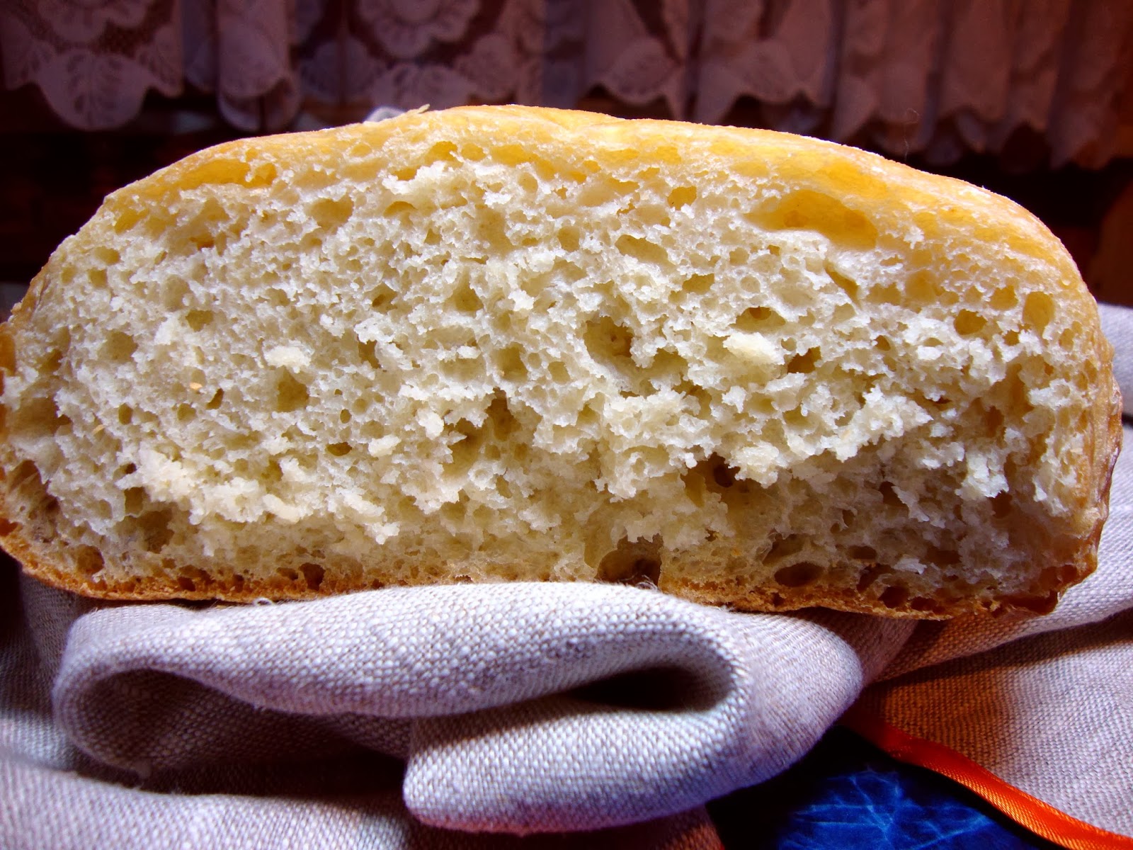 Рецепт воздушного хлеба. Хлеб без сыра. Китайский воздушный хлеб. Хлеб без замеса. Турецкий хлеб без замеса.