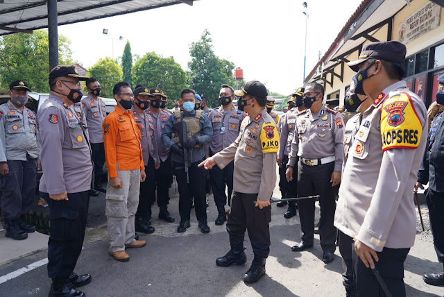 Jelang Nataru 2020/2021 Polda Jateng Gelar Operasi Lilin Candi, Kapolda: Tim Gabungan Akan Bubarkan Massa Berkerumun di Tahun Baru