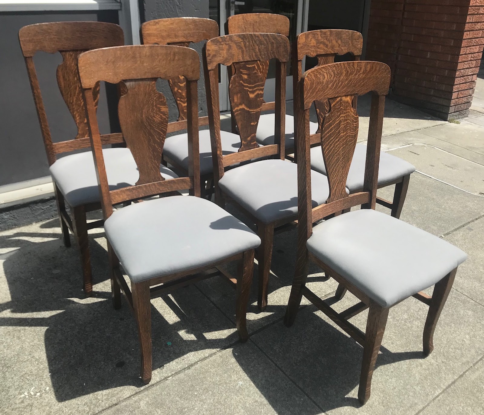 UHURU FURNITURE & COLLECTIBLES SOLD 27397 Set of 7 Vintage Tiger Oak